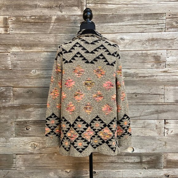 🖤🧡 Cute warm oversized Southwest Cardigan - Picture 5 of 6